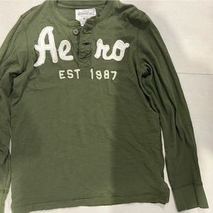 Aeropostale green long sleeve
